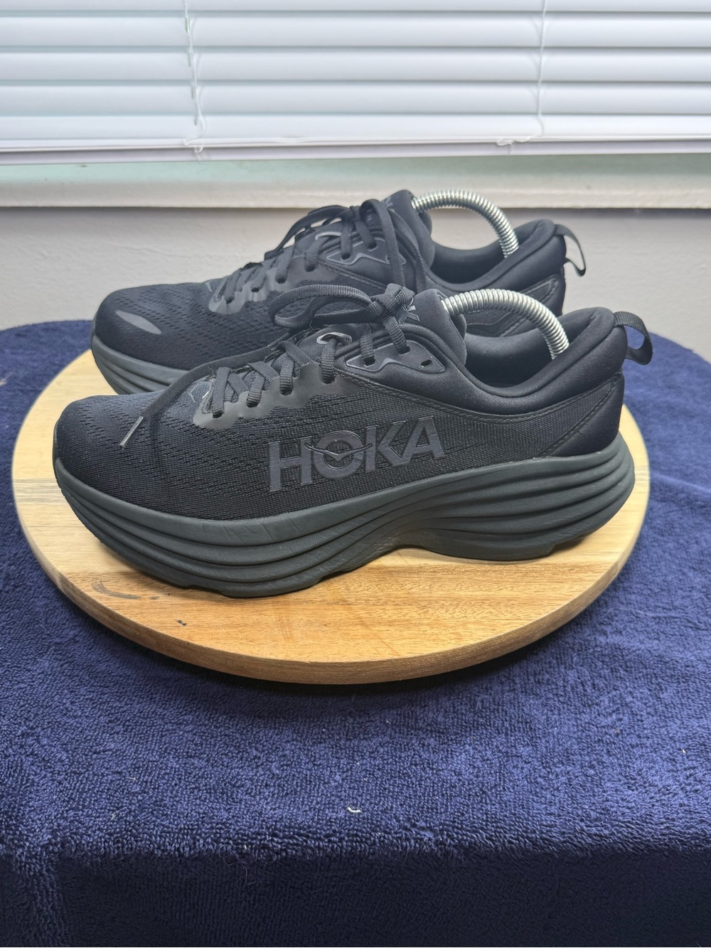 HOKA Bondi 8 Black Running Sneakers - All Black Trainer (Women’s 10 Men’s 8.5) - Picture 3 of 8